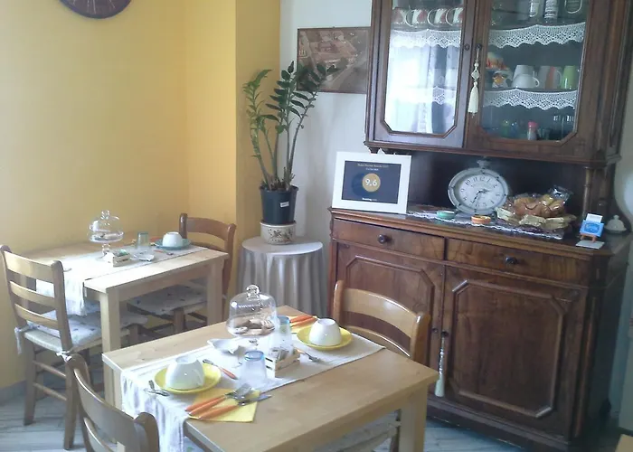 לינה וארוחת בוקר Ciccilia בנטיבוליו